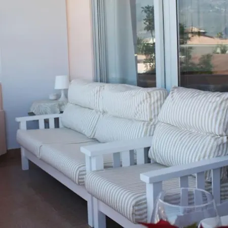 Apartament Puerto De La Cruz: Loft, Terraza Y Piscina